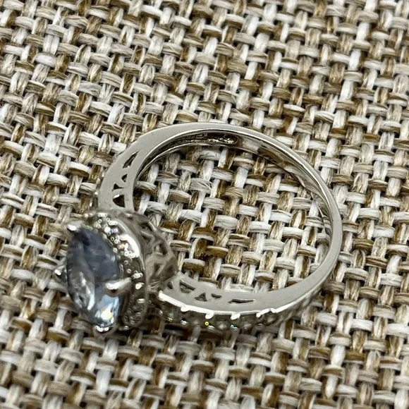 Vintage Estate Sterling Silver 925 Blue Topaz & Diamond Halo Ring – Size 6 - Picture 14 of 17